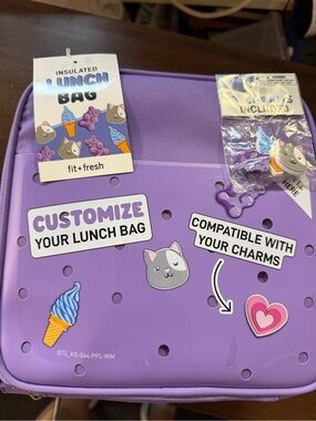 fit+fresh Purple Kids Lunch Bag with Customizable Charms